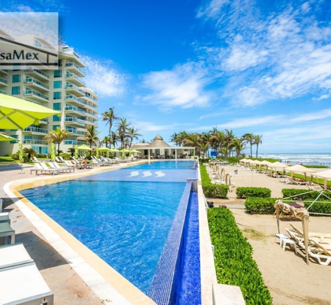 Acapulco Top Luxury Penthouse. Diamond Zone Beach Front